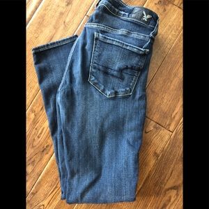 American Eagle size 4 skinny jeans